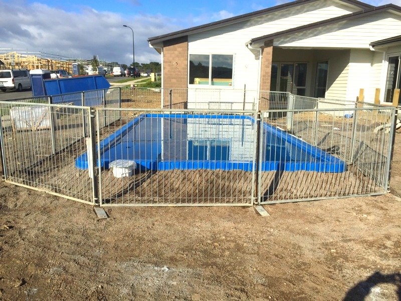 Temporary Pool Fencing